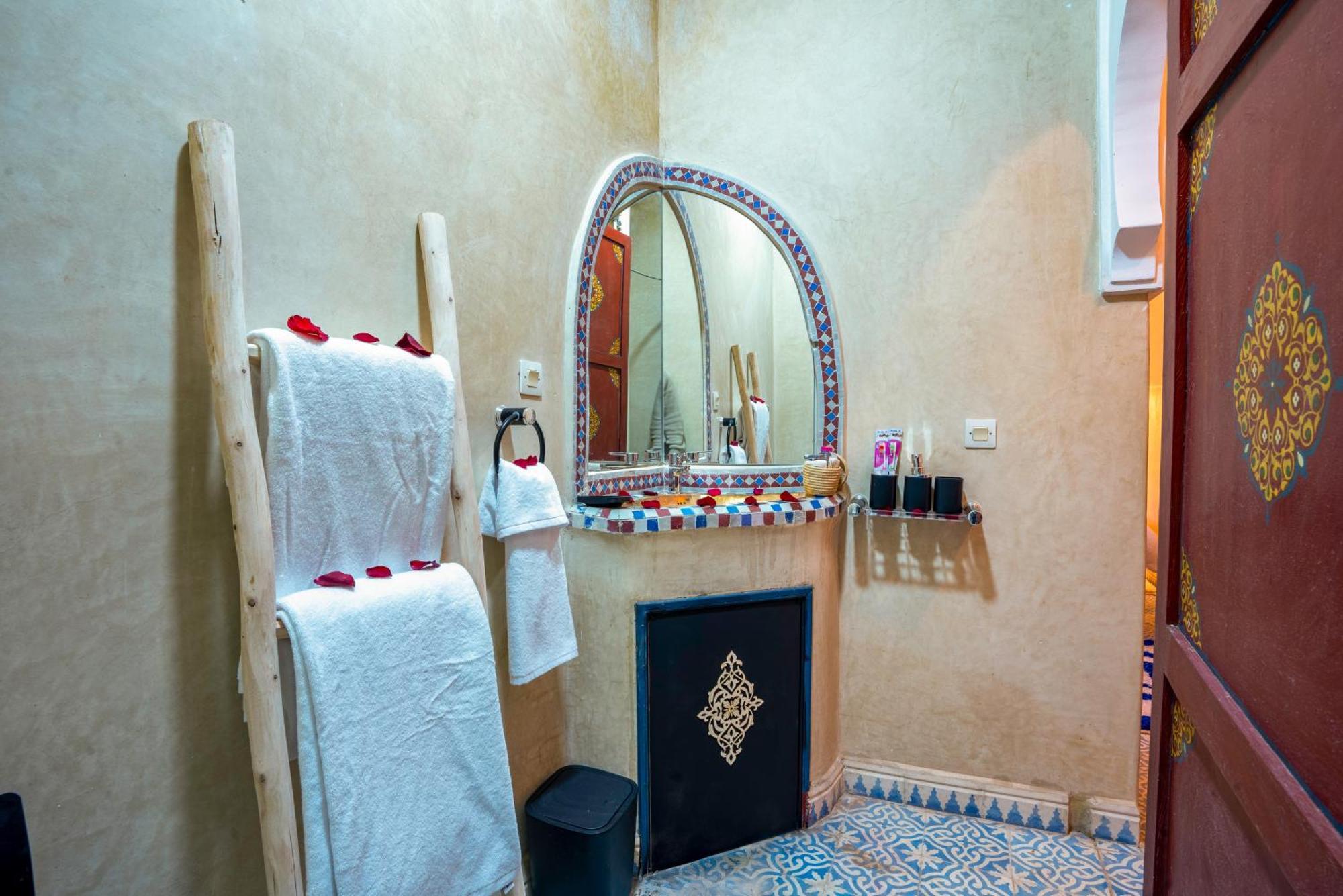 Riad Le Graff Pink Marrakesh Luaran gambar
