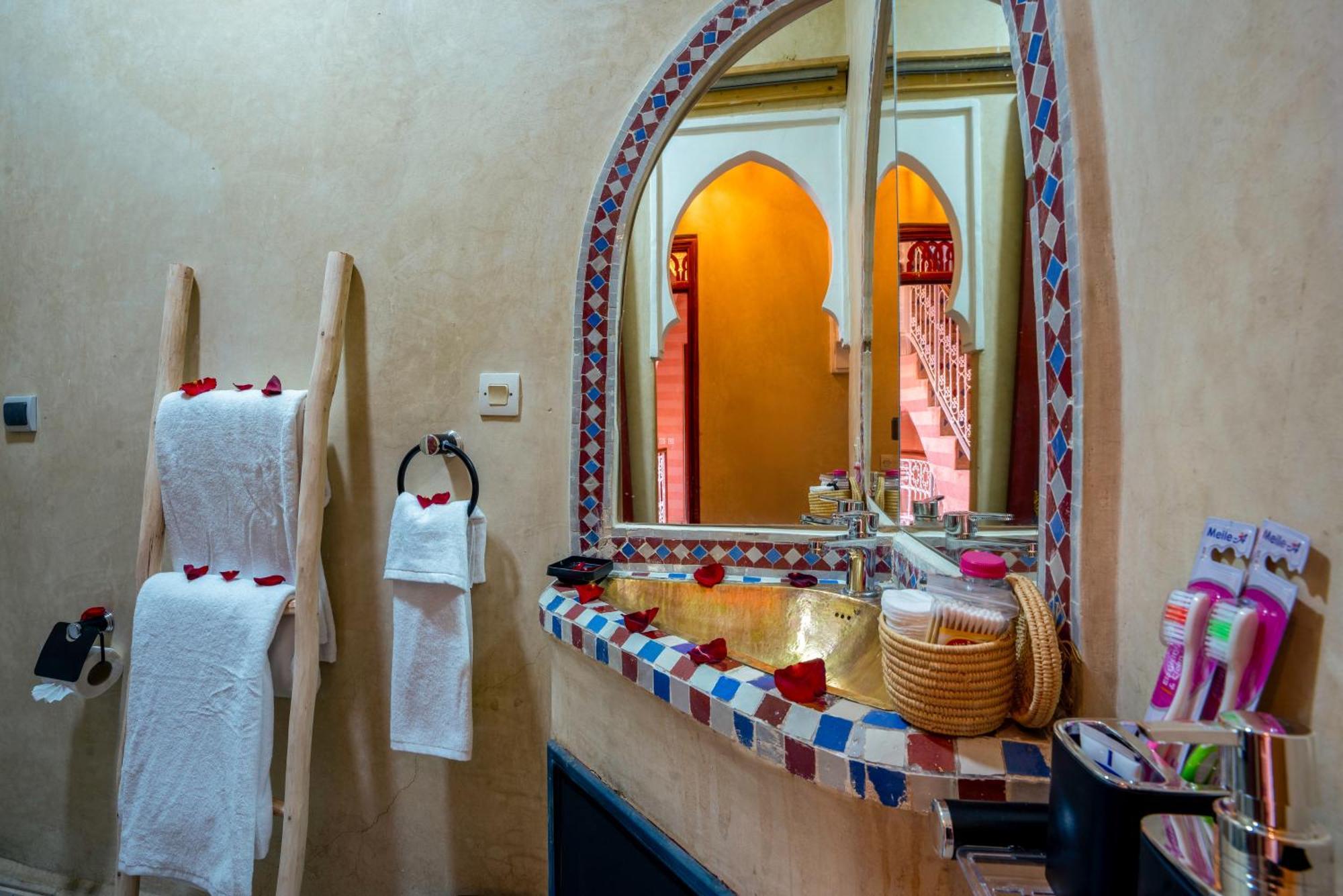 Riad Le Graff Pink Marrakesh Luaran gambar